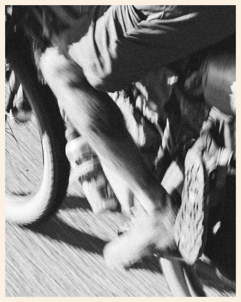 Image en mouvement durant notre aventure en bikepacking